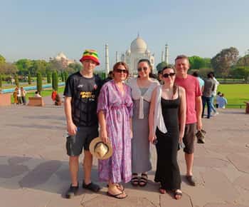 Agra: Tour particular com entrada sem fila para o Taj Mahal e o Forte de Agra