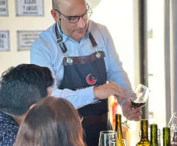 Gastronomic Experience: Artisan Wines & Flavors of Uruguay