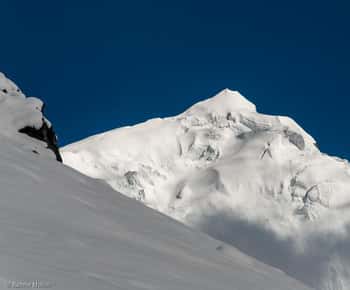 Escalada al Pico Chulu del Lejano Oriente 2025/2026