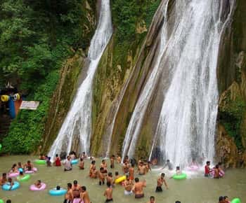 A partir de Deli: Excursão de 3 dias às colinas e cachoeiras de Mussoorie