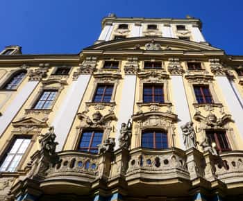 Wrocław: Guided City Tour with a Local