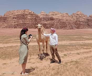 Wadi Rum: passeio de jipe, hospedagem, café da manhã e jantar