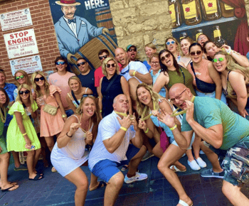 Bar Crawl Benidorm: 4 locali in 1 notte