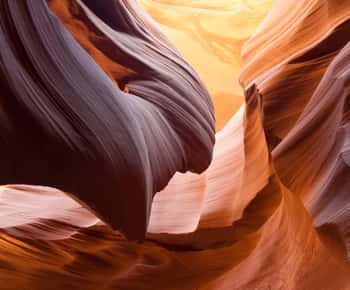 Page: Lower Antelope Canyon Entry and Navajo Guided Tour