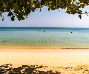 Rosario Islands from Cartagena: Catamaran, Snorkeling, and All-Inclusive