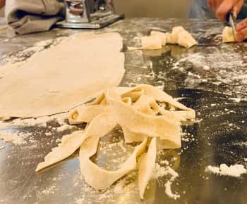 Veneza: Aula de culinária de massas e tiramisu com vinho