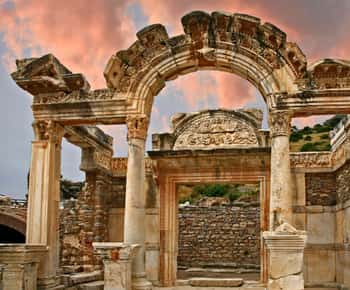 Éfeso: Excursión de un día a medida desde el puerto de Kusadası