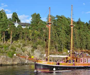 Oslo: Fjord Mini Cruise by Wooden Sailing Ship