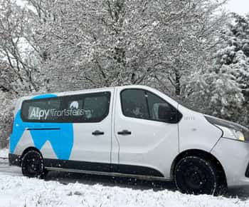 Geneva: Geneva Airport Bus Transfer from/to Chamonix