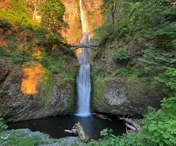 Multnomah Falls: Sunset Guided Tour to Five Waterfalls