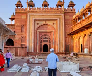 Day Tour Chand Baori, Bharatpur & Fatehpur Sikri from Jaipur