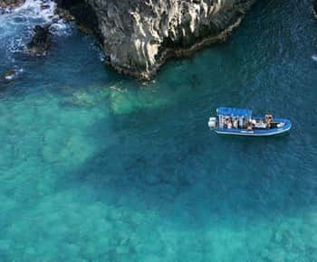 Wailea-Makina: Sea Caves, Molokini Snorkel & Turtle Town