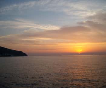 Különleges Stromboli-naplemente Milazzóból