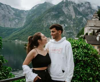 Hallstatt: Fotoshoot-Spaziergang mit einem Profi