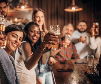 Bratislava: Kneipentour mit VIP-Eintritt, kostenlosen Shots und Bier