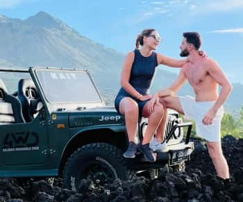 Ubud: Mount Batur Jeep Sunrise and Natural Hot Spring Tour