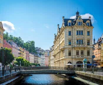 Elegante Karlovy Vary: Privat spasertur med lokal guide