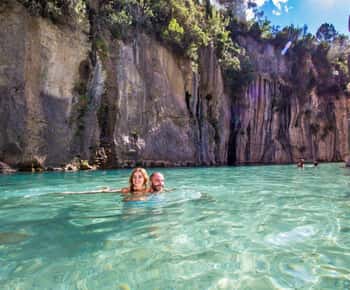 Depuis Valence : Randonnée guidée à Montanejos avec piscines naturelles