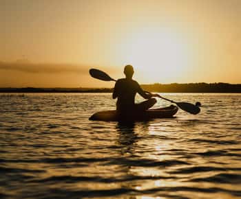 Bacalar bij zonsopgang: kajakavontuur met ontbijt en foto's
