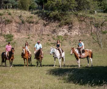 Buenos Aires: Gaucho Day Experience with Asado (BBQ)