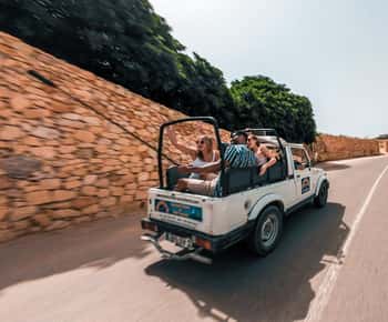 Malta: Gozo Full-Day Jeep with Lunch and Boat Transfers