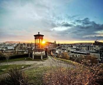 Essence of Edinburgh: Private Half Day Sightseeing Tour