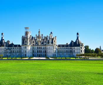 Paris: Day Trip to Loire Castles