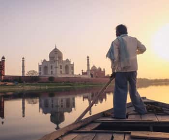 Agra: Baby Taj e Mehtab Bagh Sunset Viewpoint Tour