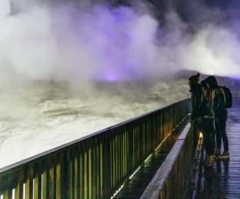 Geyser By Night Guided Tour