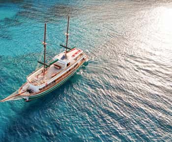 Pernera: Golden Hour Sunset Cruise