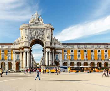 Porto to Lisbon with Aveiro-Coimbra-Fátima-Nazaré-Óbidos