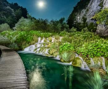 Plitvice-sjøene: Guidet vandretur med tog og båttur