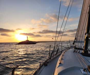 Los Angeles: Sunset Sailing