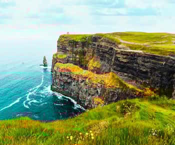 Von Dublin aus: Cliffs of Moher, Burren & Galway Stadtführung Tagestour