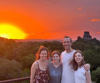 Tikal Zonsondergang, Archeologische focus en Wildlife Spotting