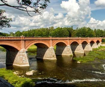 Private Tour Medieval Gems of Kuldīga, Sabile and Kandava