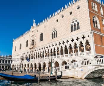 Venise : Visite guidée du Palais des Doges avec promenade en gondole en option