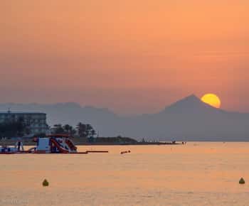Gandia : Coucher de soleil en mer depuis Gandia