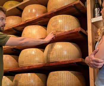 Foodtour mit Verkostungen und Sightseeing in Parma