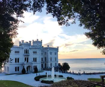 Miramare Castle & Museum Entry Ticket & Audio App