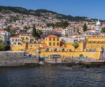 Tour: História, Tradição e Sabores do Funchal