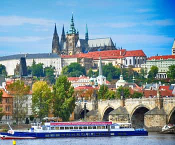 Prague: Panoramic Vltava River Cruise
