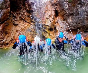 TOP CANYONING: Monkey Garden — 100% beste canyoning voor het hele gezin