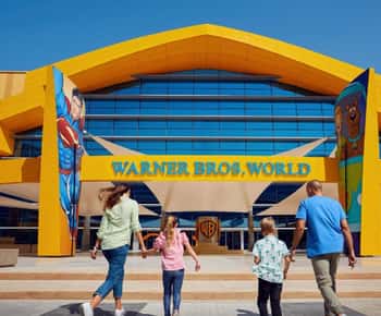 Dubai: Sheikh Zayed-moskeen og Warner Bros med transport