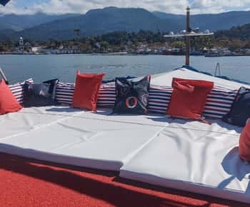 Paraty: Private Boat Tour