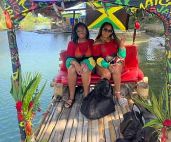 Ocho Rios : Bamboo River Rafting em Ocho Rios Jamaica.