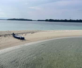 Jakarta: Thousand Island Tour with Canoeing and Snorkeling