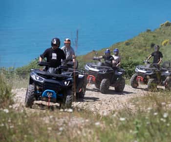 90-minütige geführte ATV-Tour in Kallm mit Besuch des geheimen Bunkers