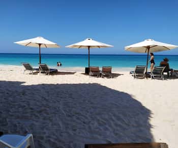 Cartagena: Tour Barú Island's Playa Blanca with Lunch