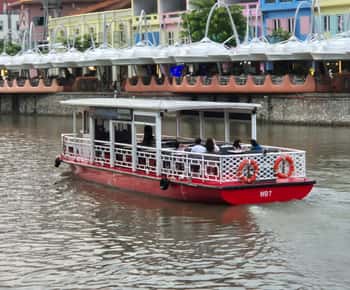 Singapore Uncovered: 6 ore di avventura gastronomica e alla scoperta della città con una guida esperta